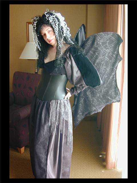 black_fairy_dress01.jpg